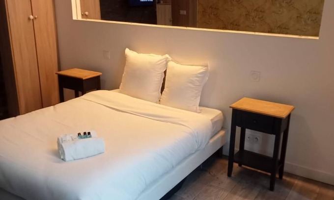 Quartier de la Maison-Blanche Apartment | Pet-Friendly Modern Studio Near Francois Mitterrand Library