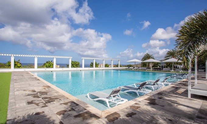 Piscadera Apartment | Grand View apartment with stunning ocean view, pool and gym