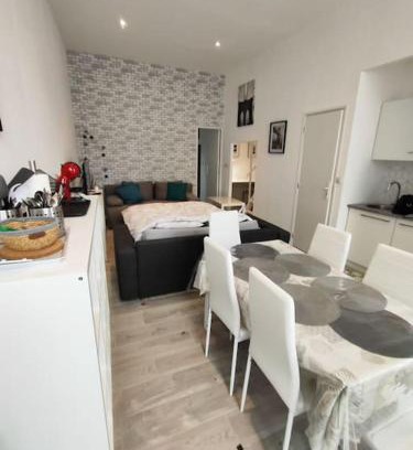 Cambrai Apartment | Tranquil Grand Volume Hotel in City Center - Family Friendly