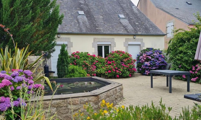 Nevez House | Charming Grande Maison in Nevez with Garden & Family Amenities
