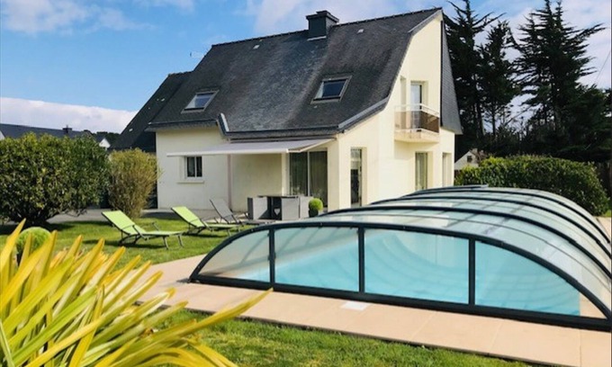 Penestin House | Family-Friendly Grande Maison with Pool by the Sea