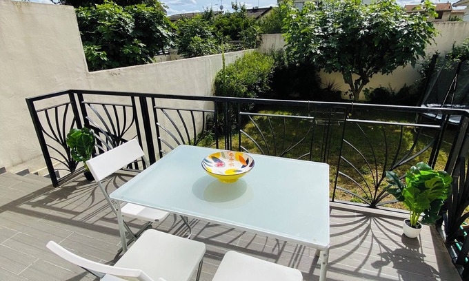 Drancy House | Elegant Grande Maison Near Stade de France and Metro Access