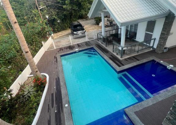 Danao Villa | Beachfront Grande Villa: Top-Rated Stay with Pool & Pets