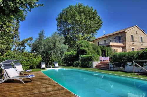 Ostra House | Historic Grande Villa with Private Garden and Pool Awaits