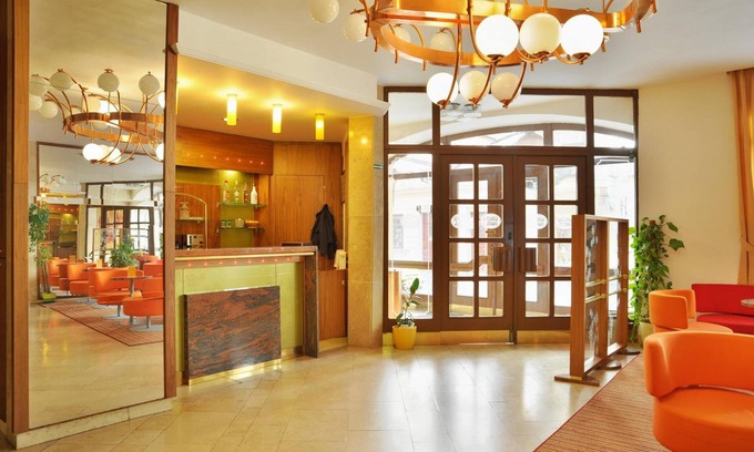 Jihlava Hotel | Discover Grandhotel Garni: Family-Friendly 4-Star Comfort