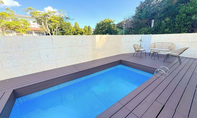 Onna House | Discover Grandioso Okinawa Pool Villa with Family-Friendly Amenities