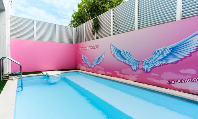 Tancha House | Exquisite Okinawa Pool Villa with Private Amenities