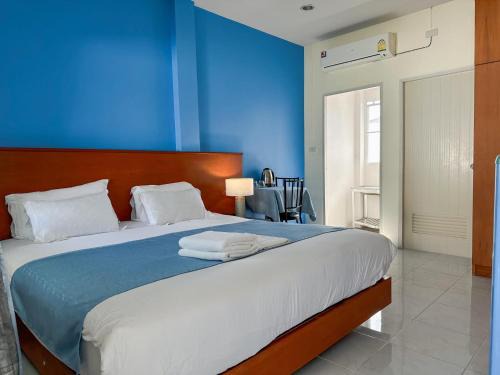 Chiang Rai House | Explore Grandma Kaew House: Family-Friendly Retreat