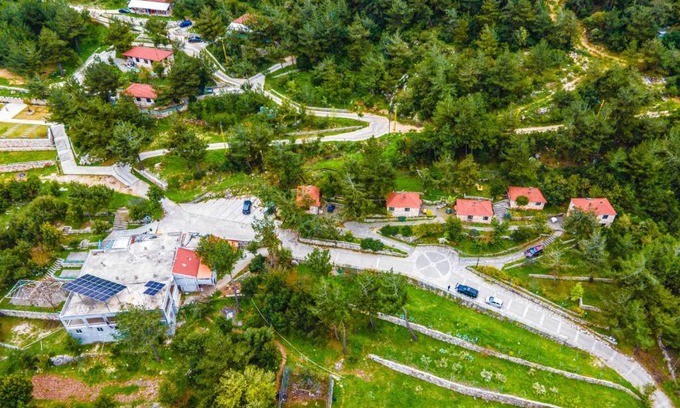 North Governorate Cabin | Budget-Friendly Graneroverde Resort with Family Amenities