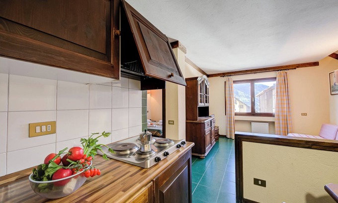 Grangesises Apartment | Adventure Awaits at Grange Hike & Ski in Sestriere