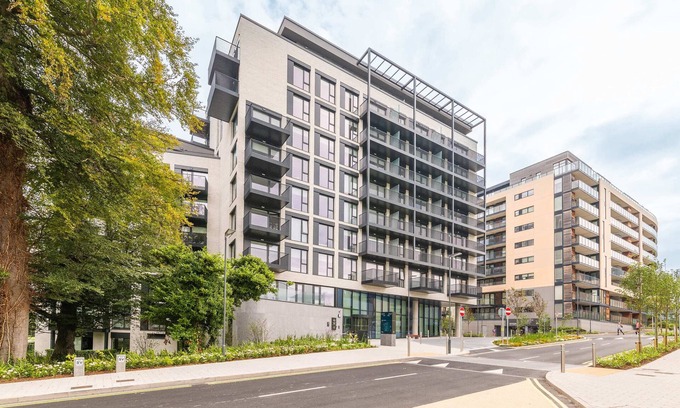 Stillorgan Apartment | Grange One: Family-Friendly Stay with Kitchen Amenities