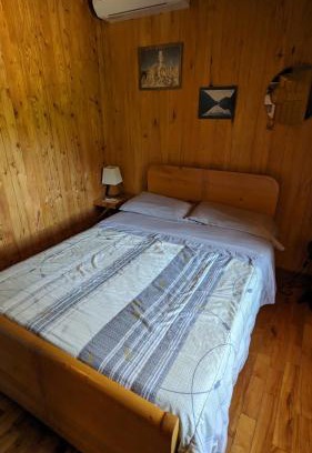 Riviere Eternite House | Guest Rated 9.5: Grangette Entre Chiens et Loups Awaits