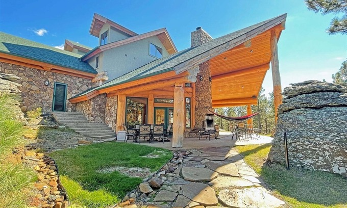 Keystone Cabin | Unwind at Granite Ridge Lodge with Private Golf Access