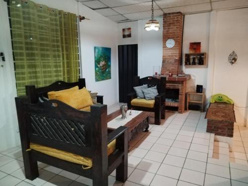 Santa Lucia Milpas Altas House | Pet-Friendly Retreat at Granja Triple A - 10/10 Guest Rated