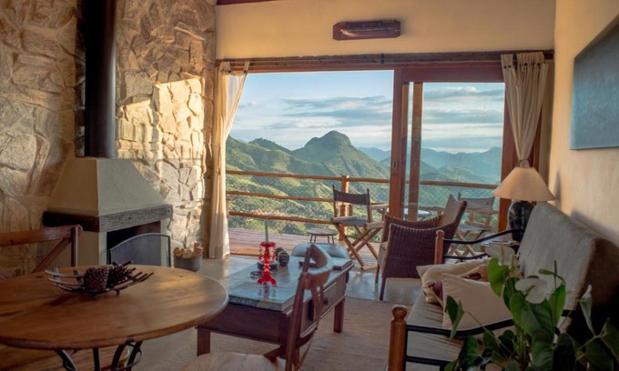 Sao Bento do Sapucai Ski Chalet | Guest Rated 10/10: Grappolo - Chalé nas Oliveiras Escape