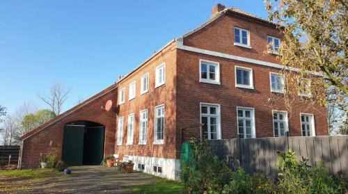 Krummhoern Apartment | Grashaus Leevke: Family & Pet Friendly, Rated 9.5/10