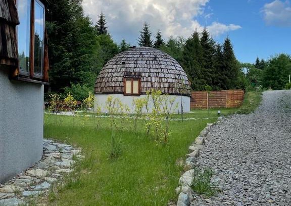 Solina House | Discover GRASÓWKA: Pet Friendly Stay with Ocean Views
