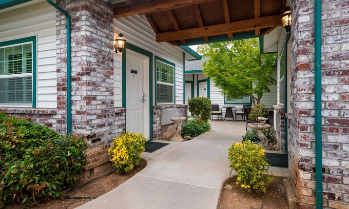 Grass Valley Hotel | Unforgettable Stays at Grass Valley Courtyard Suites