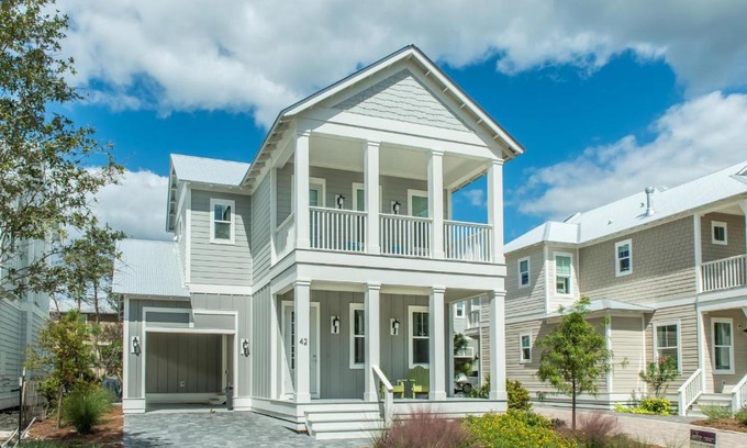 Grayton Beach House | Grayt Paradise: 4-Star Family Retreat with Pool Access
