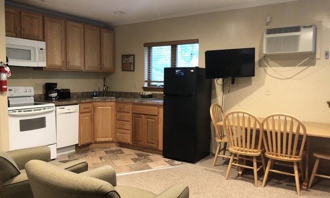 Bartlett Resort | Inviting 1 Bedroom at Family-Friendly Resort with Pool