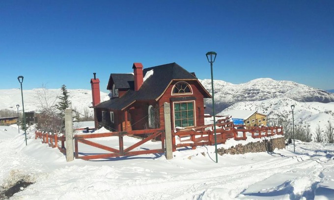 Farellones Ski Chalet | Top-Rated Family Retreat at Great Chalet Farellones