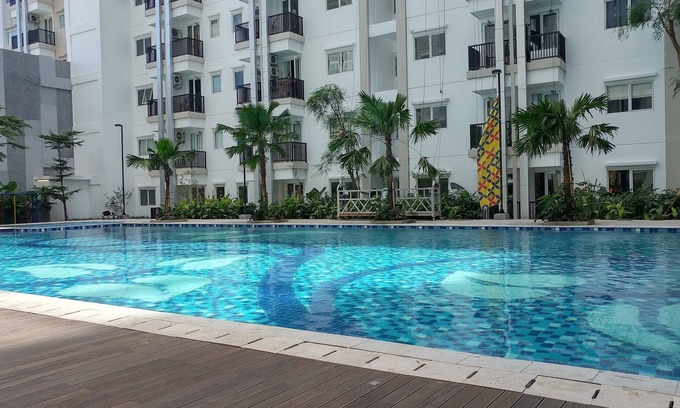 East Jakarta Apartment | Cozy 2Br Apartment at Signature Park Grande with Pool