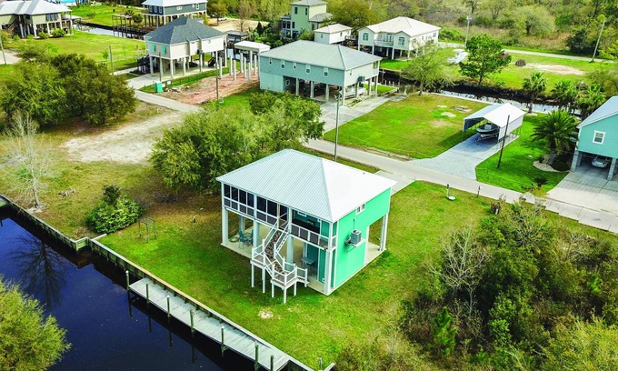 Bay St Louis House | Perfect Getaway: 2BR Waterfront Retreat in Bay St Louis