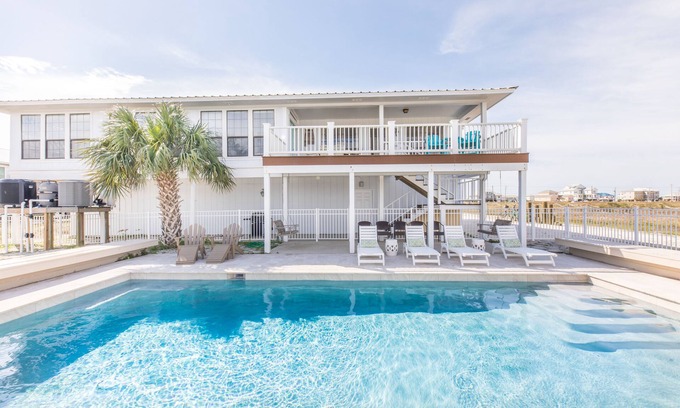 Gulf Shores House | Ideal Family Retreat Featuring a Private Pool and Ocean Views