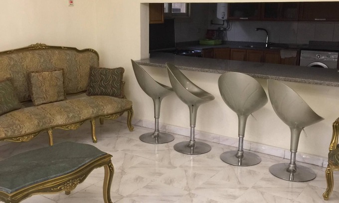 Agouza Apartment | Prime Location Near Lebanon & Sheihab St. with Breakfast