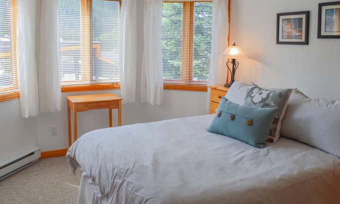 Sun Peaks Condo | Prime Location Near Ski Runs with Private Hot Tub