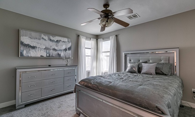 Rhodes Ranch House | Prime Location Near the Strip with Family-Friendly Amenities