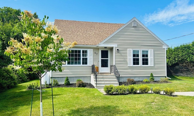 St. Andrews House | Convenient Location with Ocean Views Just Steps from the Beach