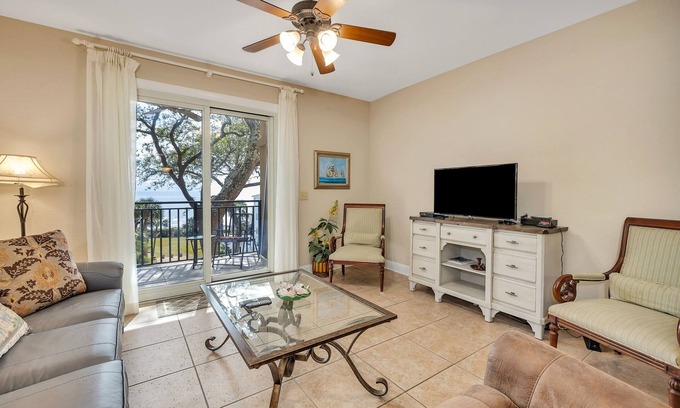 Saint Simons Island Condo | Oceanview Retreat: Pup Friendly, Steps to Village Life!