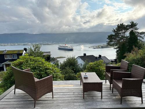 Alesund Apartment | Mountain & Fjord Views: Guest Rated 10/10 with Breakfast