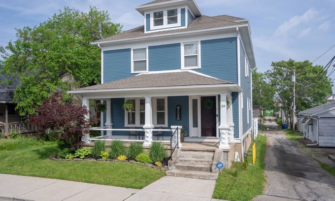 Dayton House | Family-Friendly Retreat Next to UD with Spa & Patio