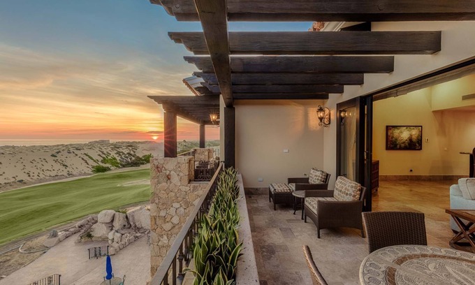 Los Cabos Condo | Unbeatable Rates with World-Class Golf and Dining Options