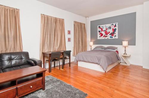 East Village Apartment | Inviting Studio Apartment in New York City for Families