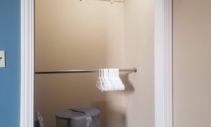 River Market Apartment | Convenient Downtown Studio Near All Attractions