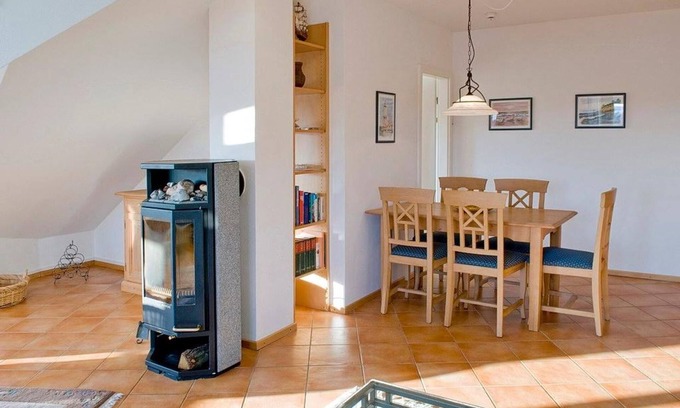 Kuehlungsborn Apartment | Top Floor Apartment with Sea View, Just Steps from the Beach