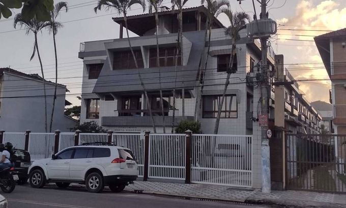 Itagua Apartment | Sea-Facing Triplex Apartment in Beautiful Itaguá