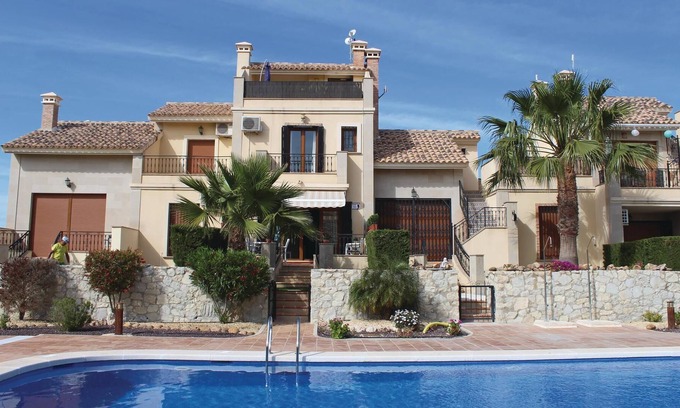Algorfa House | Great vacation terraced house, located 1 km from Algorfa.