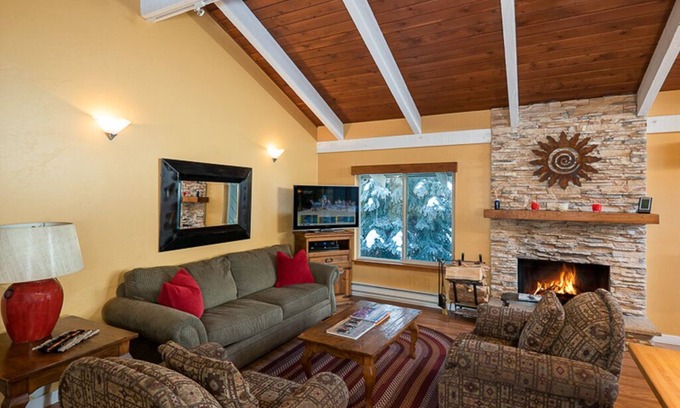 Ketchum Condo | Ideal Valley Retreat Steps from River Run & Fishing