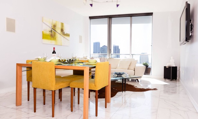 Downtown Miami Condo | Exceptional All-Inclusive Monthly Rental with Ocean Views