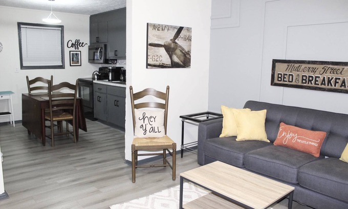 McDonough Apartment | Comfortable Stay with Kitchen and Breakfast Amenities