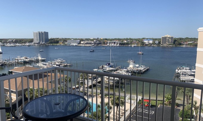 Holiday Isle Condo | Panoramic Destin Harbor Views from a Pet-Friendly Penthouse