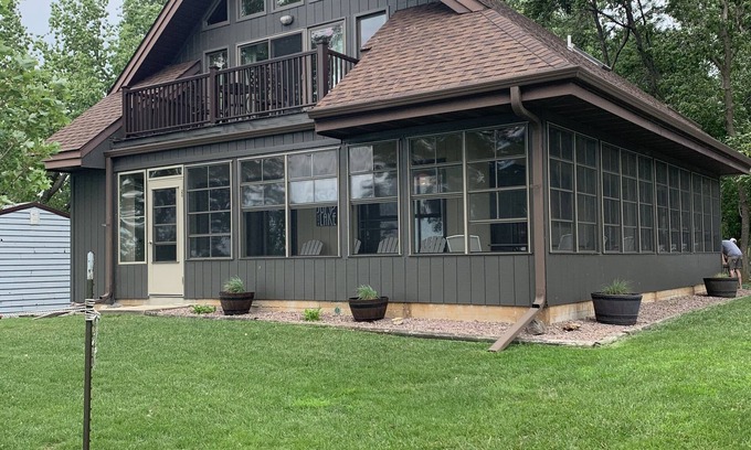 Ortonville House | Ideal Year-Round Lakeside Retreat with Pool & Breakfast