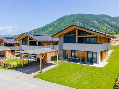 Sankt Lambrecht House | Relax at Grebenzen Lodge Edelblick with Spa & Child-Friendly Fun