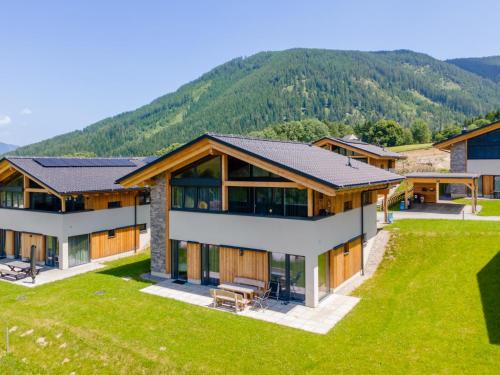 Sankt Lambrecht House | Grebenzen Lodge Prinz: Family-Friendly Retreat with Spa