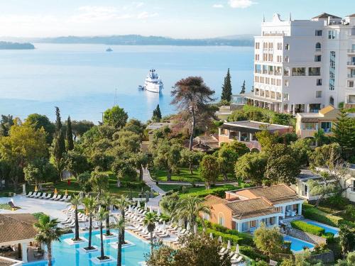 Kommeno Resort | Elegant Grecotel Eva Palace with Private Beach & Spa