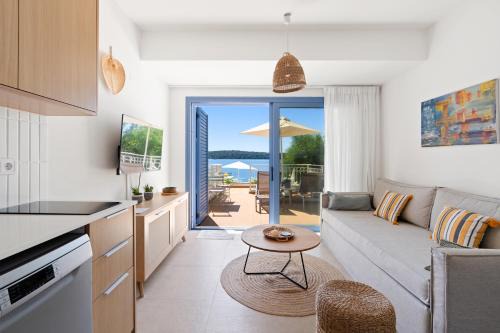 Perigiali Apartment | Exceptional Greek Beach House A1 in Lefkada - 4 Stars